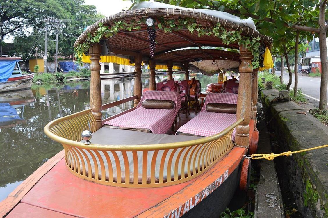 Golden Beach Home Stay Alappuzha Exterior foto
