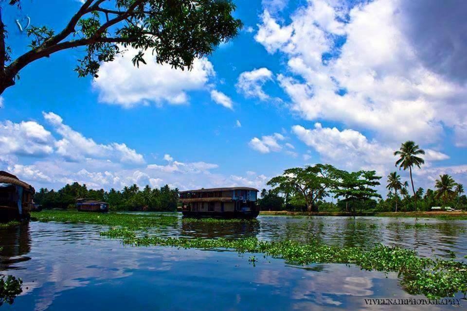 Golden Beach Home Stay Alappuzha Exterior foto